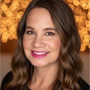 Meet your Posher, Connie